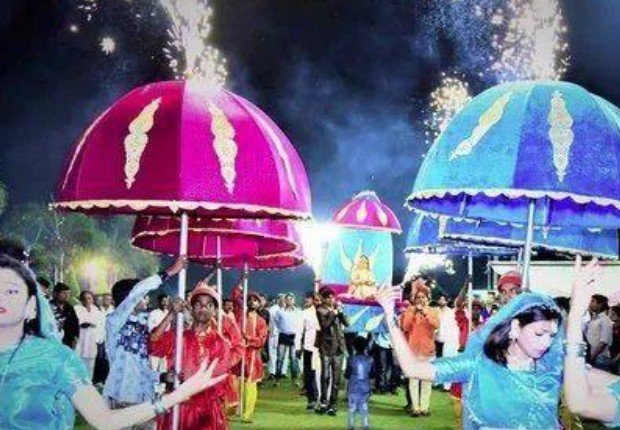 Illuminated Umbrella Procession - Rajasthan Artist Booking Agency
